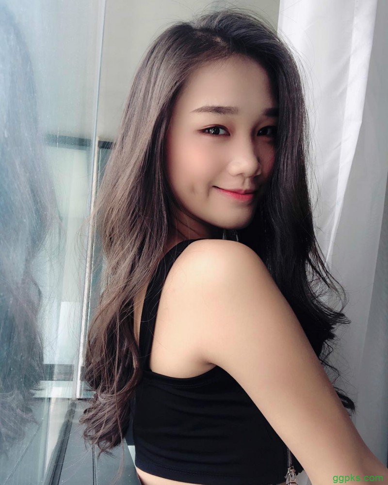 【GG扑克】酒窝Angel Chin 性感旗袍凹凸有致S曲线火辣
