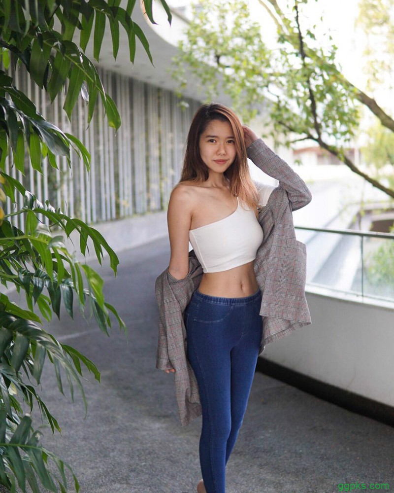 【GG扑克】新加坡女神级美女Ruth 性感曲线绝美动人