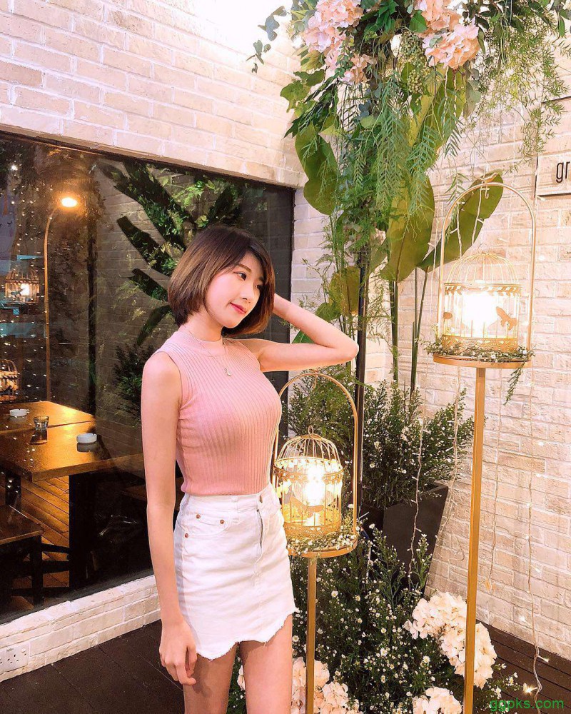 【GG扑克】甜美正妹夏雨洁 美女气质迷人笑容甜美