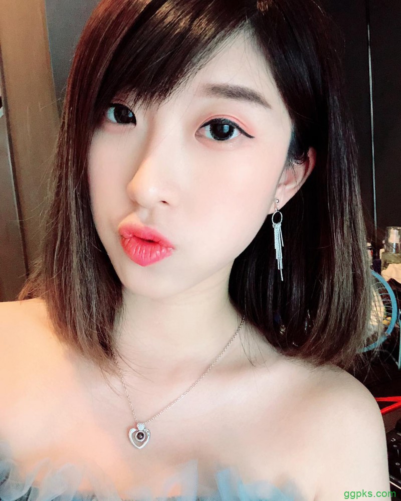 【GG扑克】甜美正妹夏雨洁 美女气质迷人笑容甜美