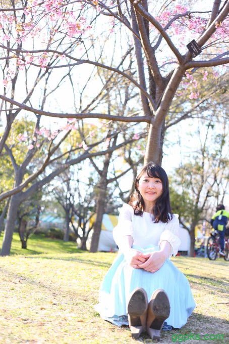 【GG扑克】日本正妹情人节爆红 和女朋友约会照片感觉每天都在过节