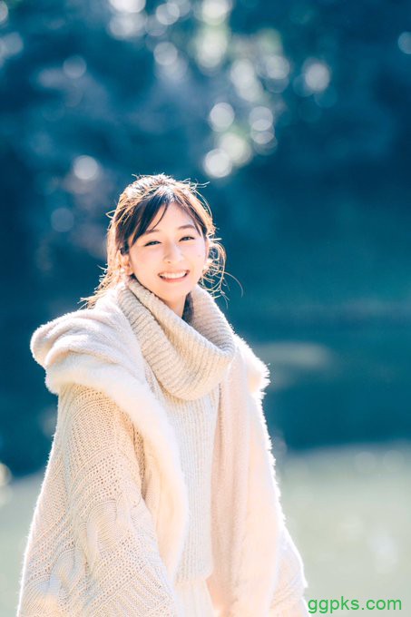 【GG扑克】日本正妹情人节爆红 和女朋友约会照片感觉每天都在过节