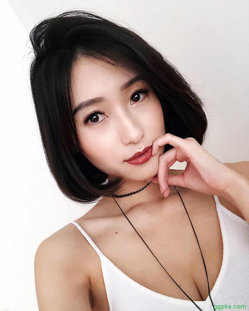 【GG扑克】新加坡阳光美女Deon Heng 灿烂甜美笑容治愈人心