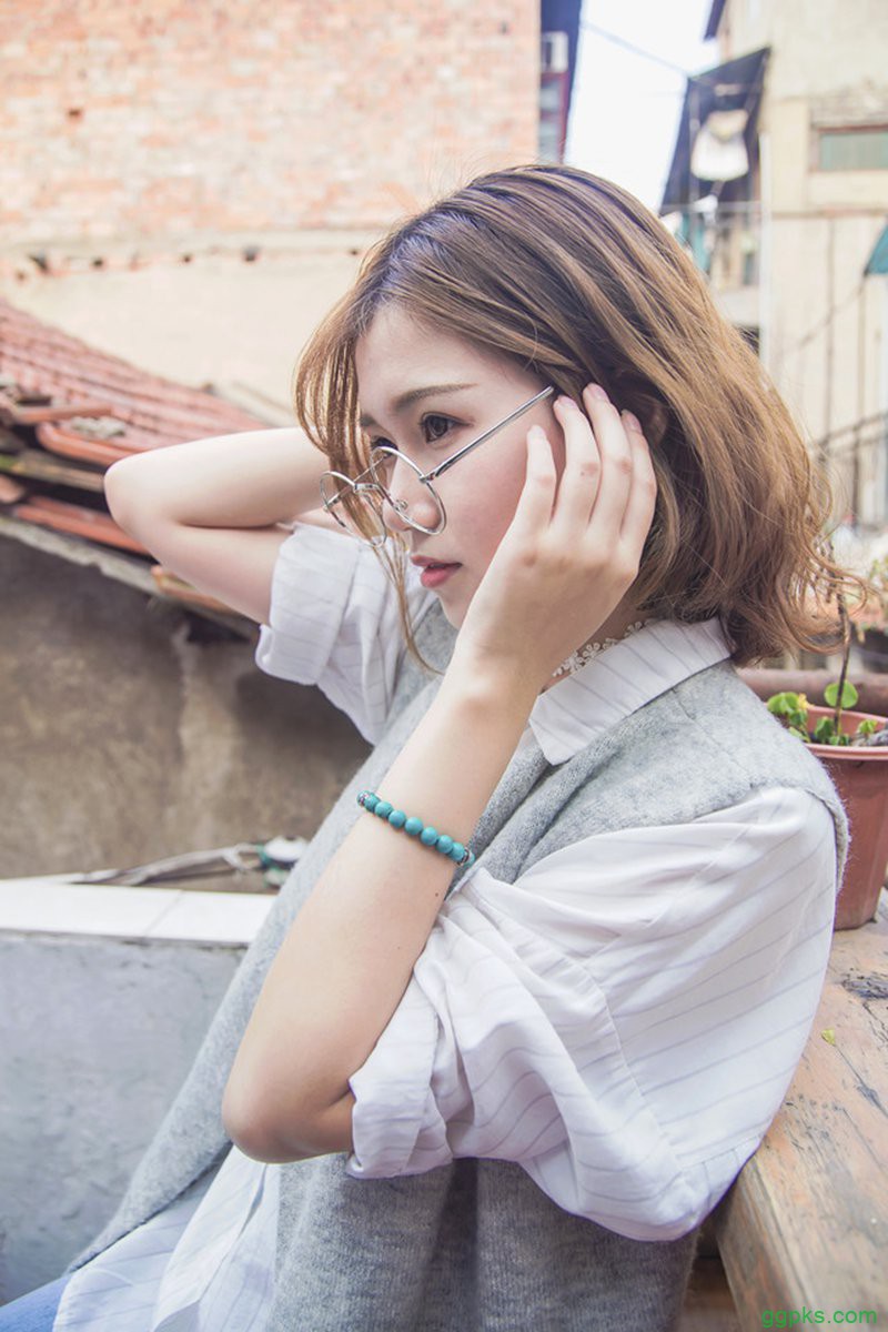 【GG扑克】爽翻天的吻戏_吻戏亲下面好爽网址