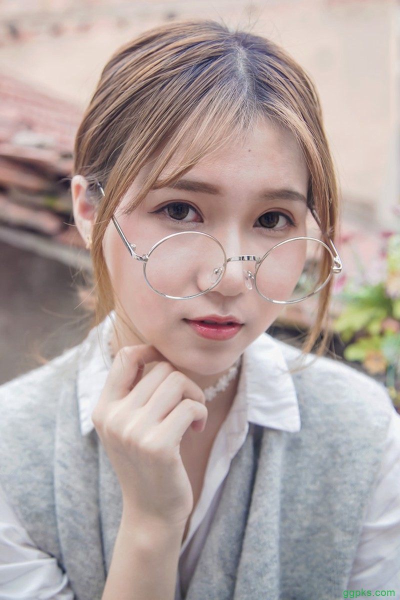 【GG扑克】爽翻天的吻戏_吻戏亲下面好爽网址