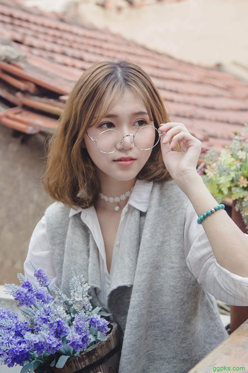 【GG扑克】爽翻天的吻戏_吻戏亲下面好爽网址