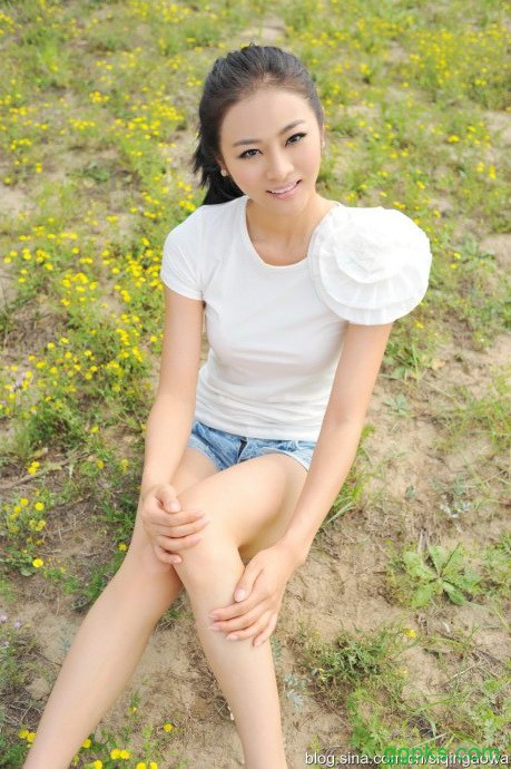 两男的互摸的故事_男生摸硬了的故事