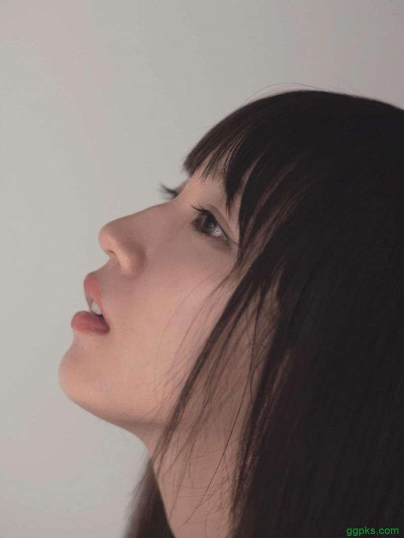 【GG扑克】分离的舌头打一地点_如何含小豆豆