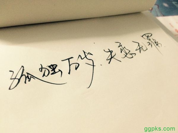 【GG扑克】寂寞女子的第一次_男人吮吸女人下面动态图
