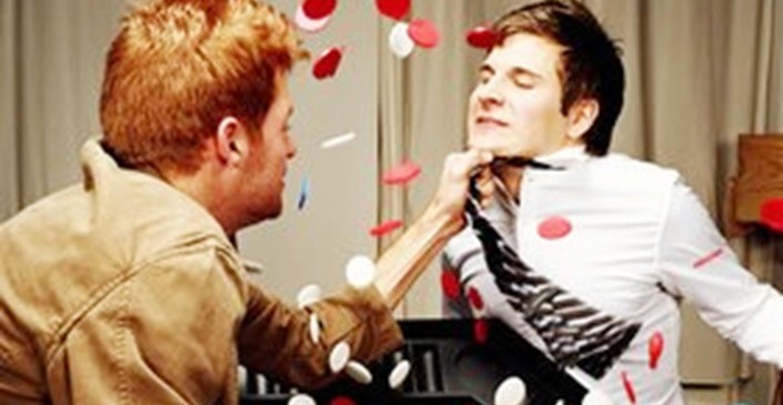 Bobby扑克室有人斗殴？