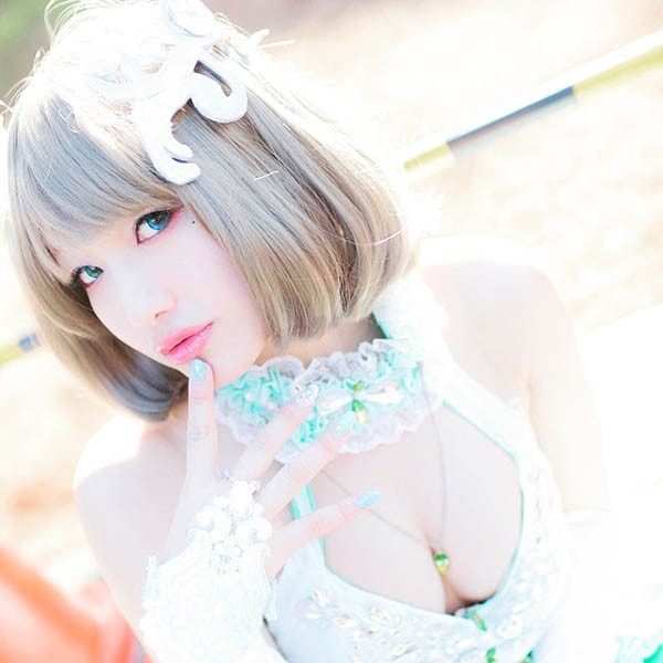 【GG扑克】纯真的愈天使!男人最想抱的肉体!G奶写真麻豆解禁被男优搞了! …