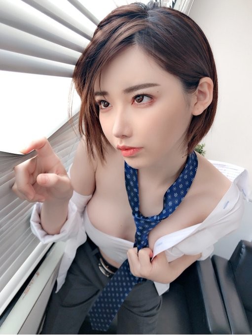 【GG扑克】再次化身为鬼怪!E奶人气AV女优“深田咏美”本周VR新作演出深山雪女冰冷榨精!