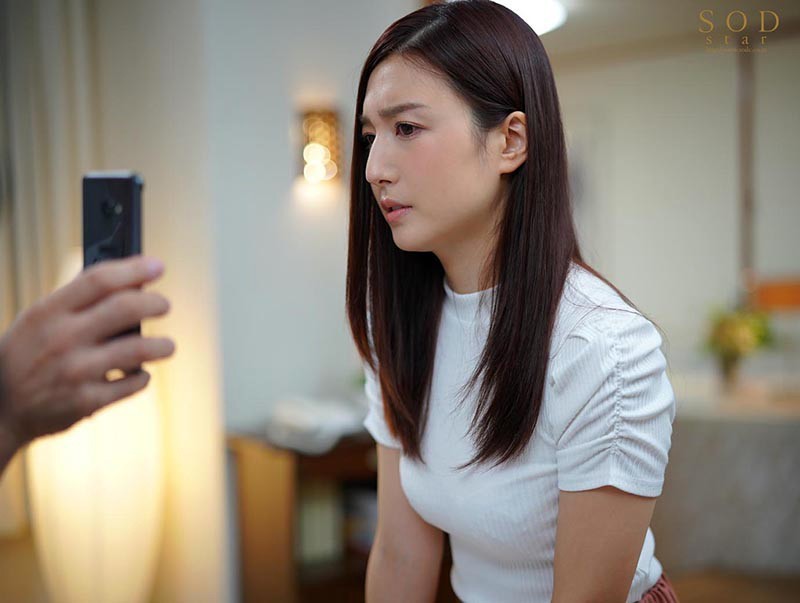 【GG扑克】外遇人妻“古川いおり”被惩罚不能高潮 这是我看过最残酷的惩罚了!