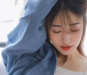 【GG扑克】钻进校花肚子里铁扇公主吧 霸道总裁绝情恶少逃妻