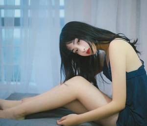 浊白流了出来 原来你们都想上我御宅屋