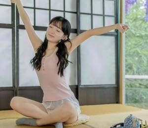 【GG扑克】皇叔宝贝h 老头挺进美妇身体