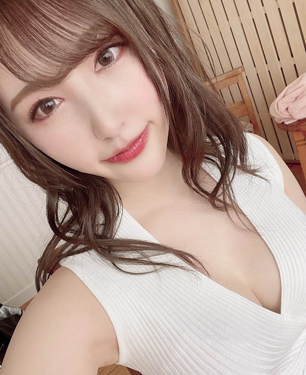 【GG扑克】银座高级招待小姐“北野未奈”AV出道推特3天涌上千追踪!