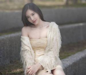 老和尚肉禽小尼姑 哦好硬水好