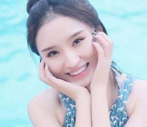 宝贝儿忍着点我开始了 老卫淑容上船