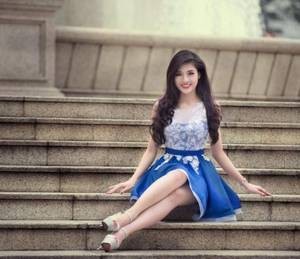 【GG扑克】肚兜 雪白 高耸 怪物猎人世界古代龙人位置