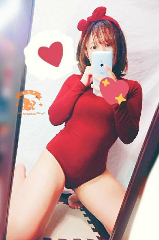 优衣库这款女士连体衣火了，HEATTECH极暖全身衣