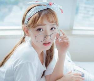 【GG扑克】转过去 屁股抬起来腿张开 快穿各种凤凰男