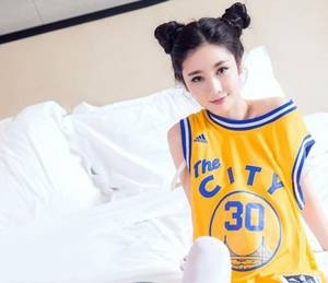 【GG扑克】gy有妇之夫全文结局 丫头不哭自己坐上来