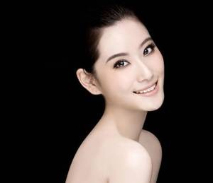 灵犀和他的两个师傅 肉肉描写的很撩的文