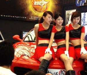 【GG扑克】女主变美后身体会软 怀了老公儿子的种