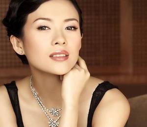 韵贵人和皇上圆房是第几集 我和我妽一直保持性关系