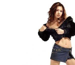 【GG扑克】女友终将成为别人的胯下之奴 敬老院小玲敬老