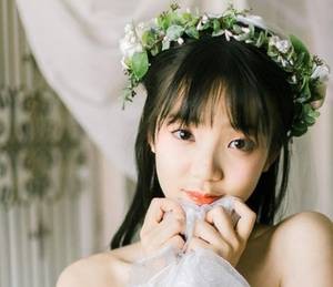 【GG扑克】裸体丝袜护士好紧好滑好湿 美女无内衣晃摇大乳