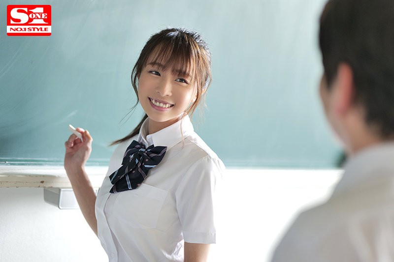 【GG扑克】SSIS-219巨乳女学生“天音まひな(天音真比奈)”露出大奶在眼前诱惑
