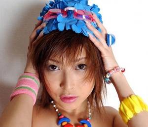 和王爷在花园里爱 她腰软91baby