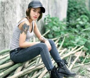 【GG扑克】我弄的你舒服吗h 在公车上猛烈进去