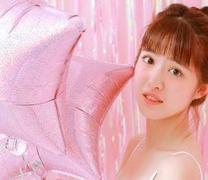 【GG扑克】成年礼调教h 小受坐公交车被侵占