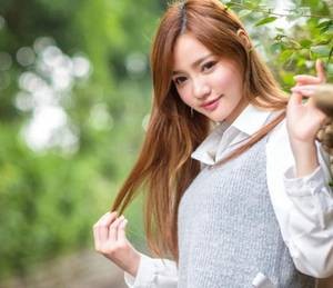 乖 抬头看我们结合处 总攻穿进总受的世界里