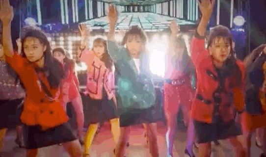 【GG扑克】itotii正妹:「登美丘大妈」队长《伊原六花》清纯甜美直击心脏!俏丽性感才是真面目!