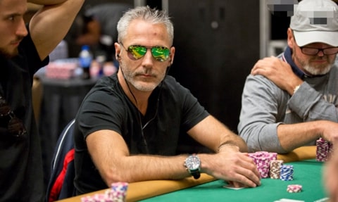 【EV扑克】无惧高额豪客,三位国人强势闯入前十,剑指一百万WSOP冠军奖励!两场圣诞佳节赛事陆续登场