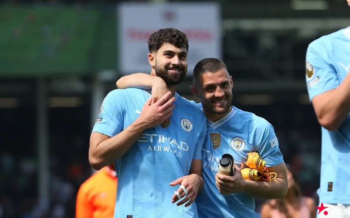 迈博体育 格瓦迪奥尔双响福登破门 曼城4-0富勒姆暂登顶