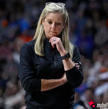 大发体育-一个月内七名 WNBA 教练被解雇。发生了什么事?,大发助力你的致富之路!