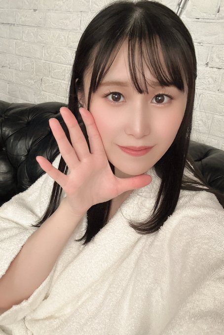 【GG扑克】雨宫响(雨宮ひびき)出道作品番号及封面，雨宫响个人简介【EV扑克下载】