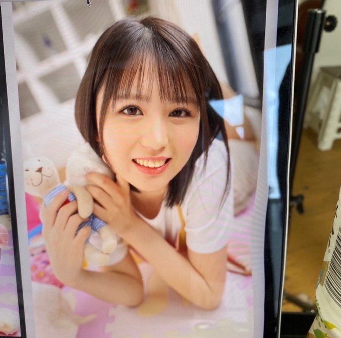 【GG扑克】日花里唯(ひかり唯)出道作品番号及封面，日花里唯个人简介【EV扑克下载】