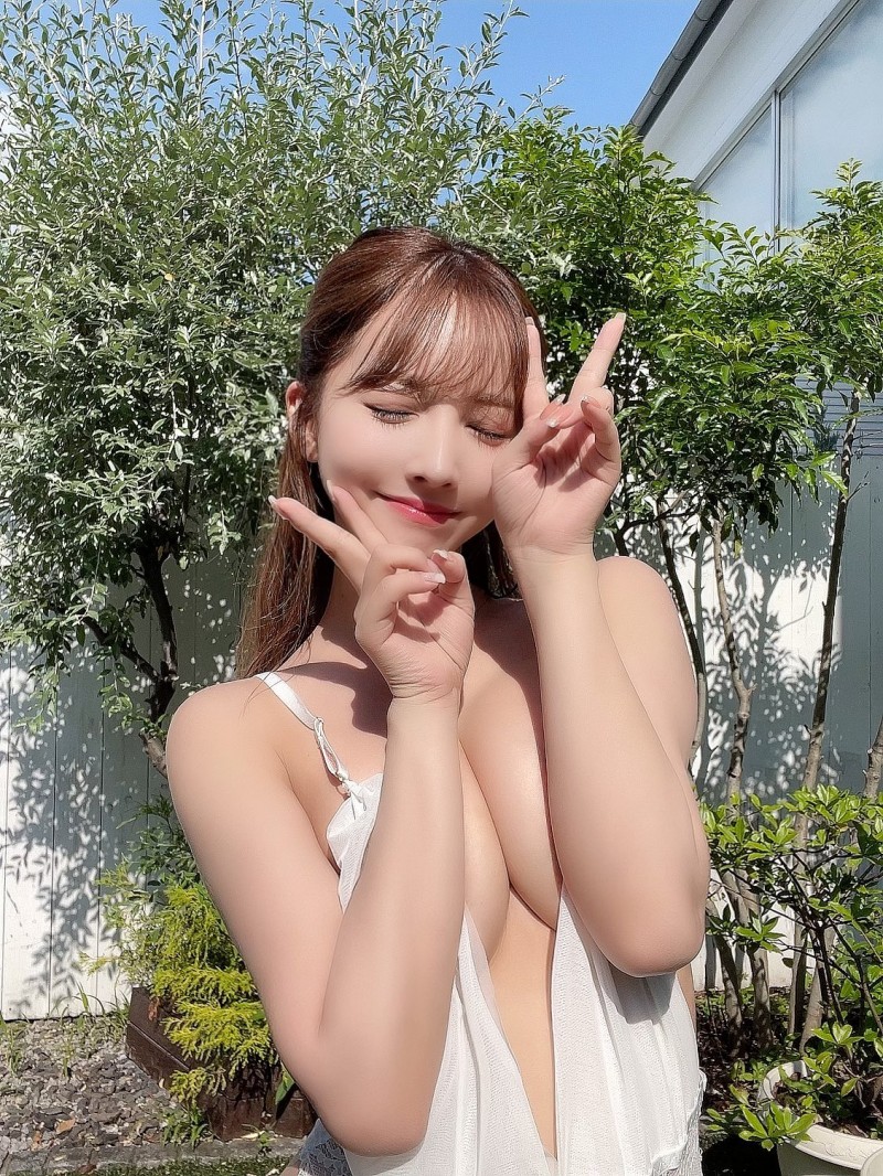 【GG扑克】「三上悠亚」出道七周年!「性感爆乳」送粉丝福利,宣布自立门户当老板!【EV扑克下载】