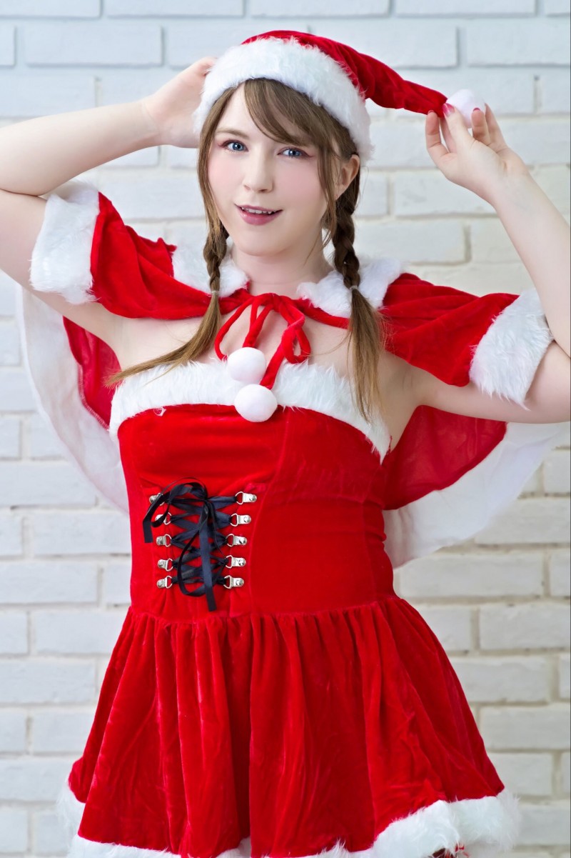 【GG扑克】日本AV界最强洋助人、June Lovejoy宣布引退!【EV扑克下载】